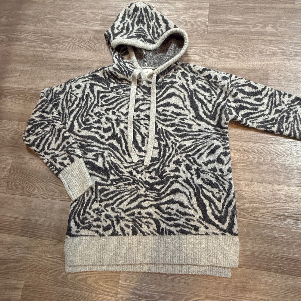 Lou & Grey Zebra Print Hooded Sweater Grey Animal Knit Pullover Medium